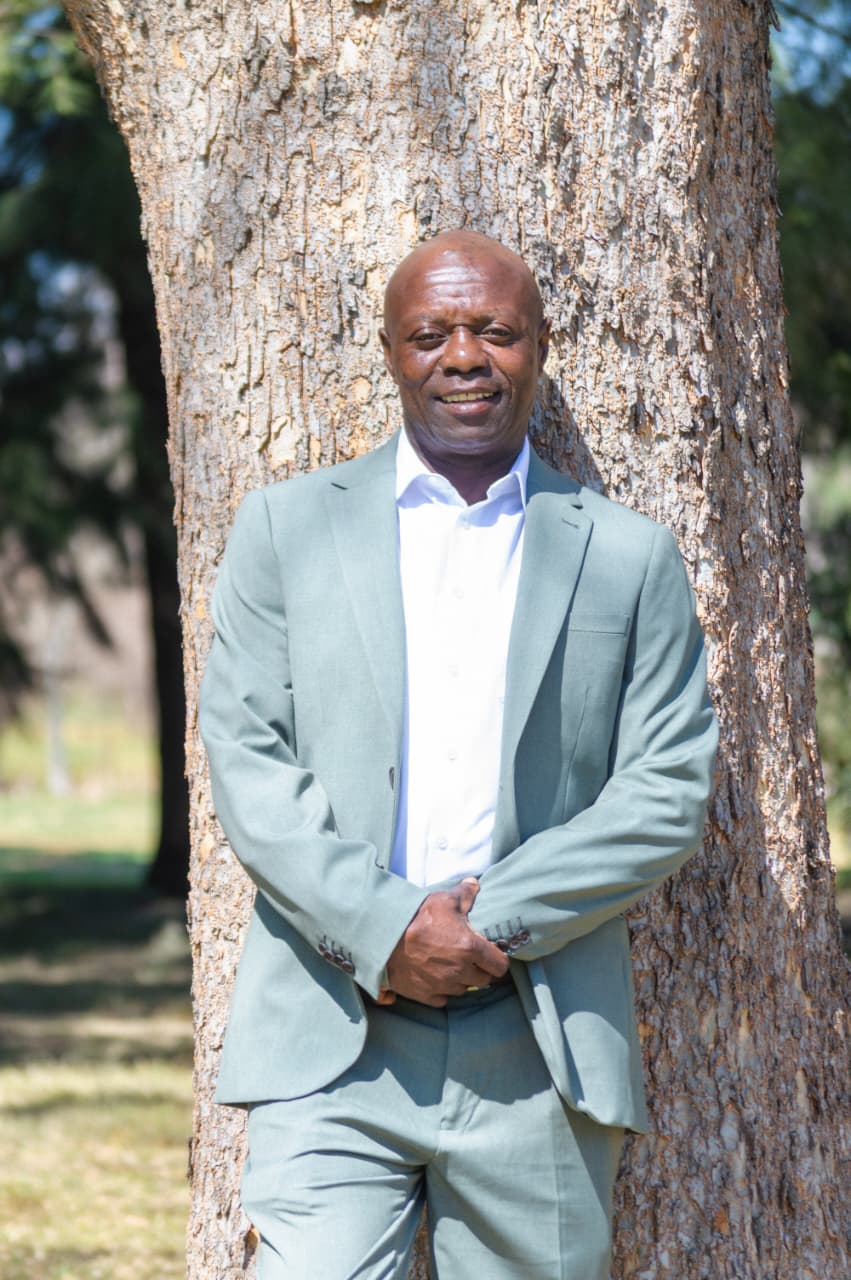 Sipho outdoors